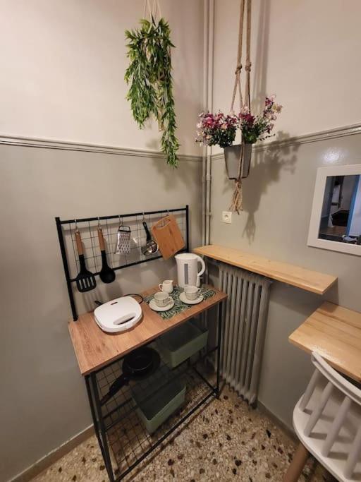 Viva La Frida Boho Apartment In Central アテネ エクステリア 写真