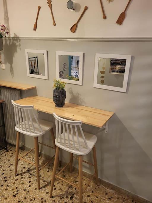Viva La Frida Boho Apartment In Central アテネ エクステリア 写真