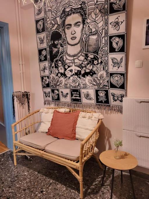 Viva La Frida Boho Apartment In Central アテネ エクステリア 写真